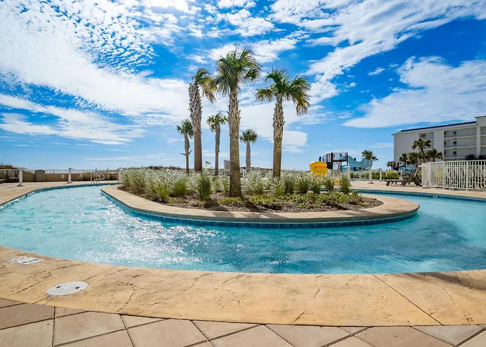 Phoenix Gulf Towers 706 Apartment