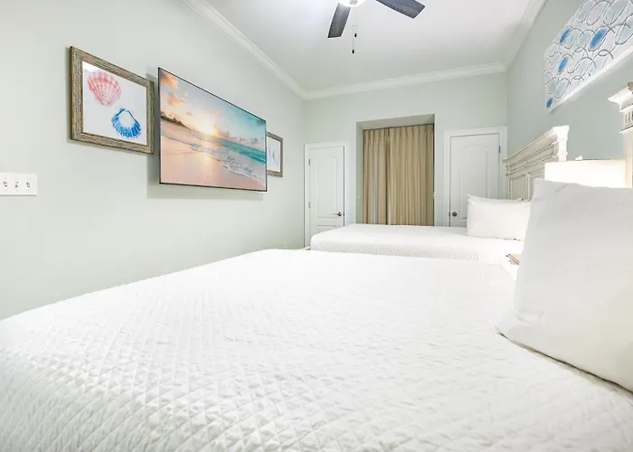 Phoenix Gulf Towers 706 Apartment *
