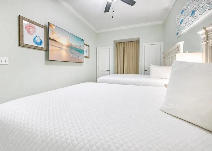 Phoenix Gulf Towers 706 Apartment